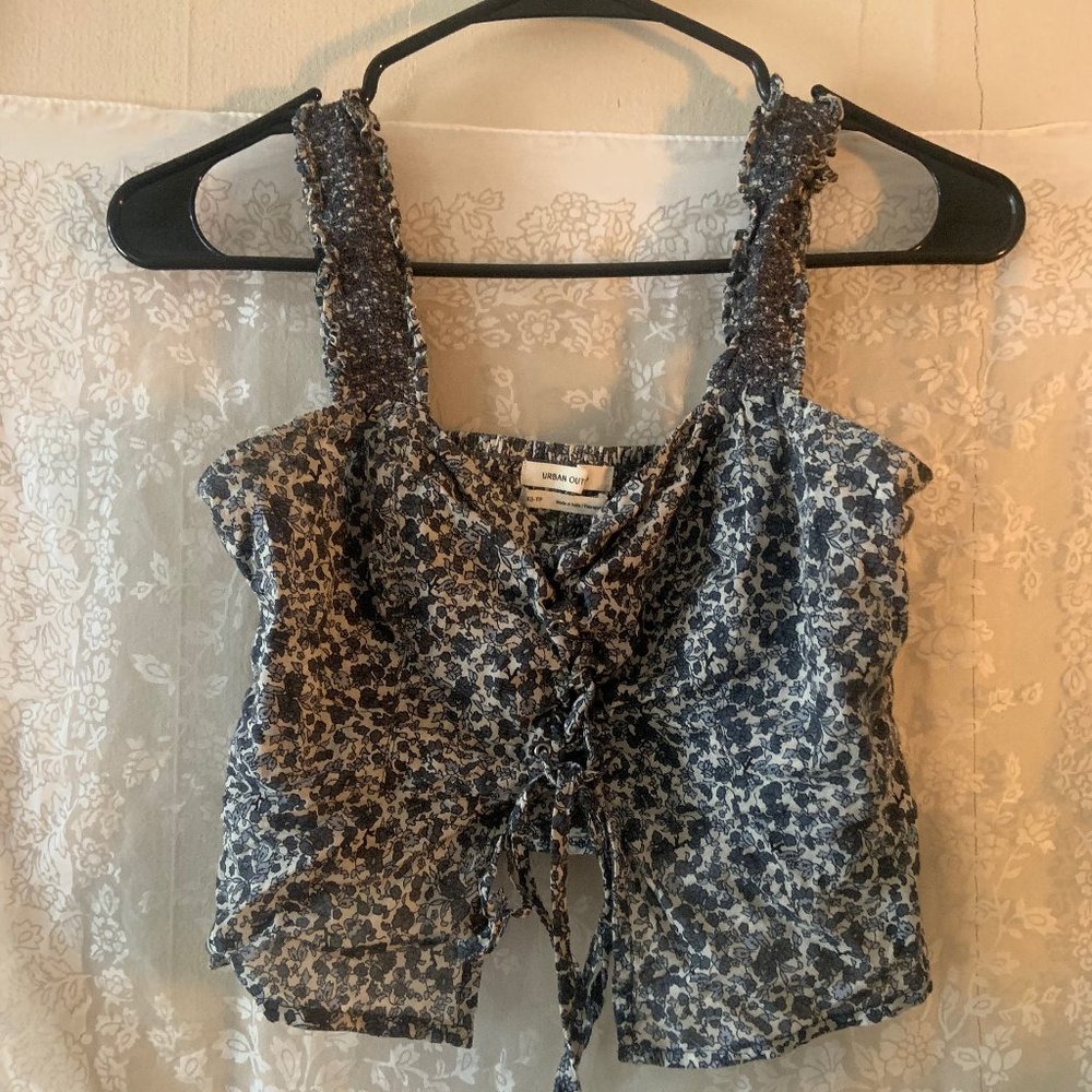 Urban Outfitters Blue Floral Crop Top